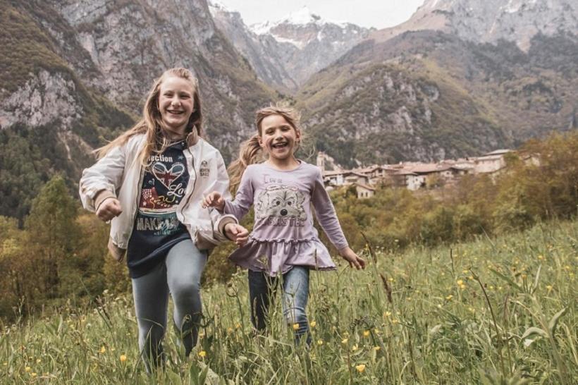 Dolcevita Ambiez B&B San Lorenzo Dorsino Eksteriør bilde