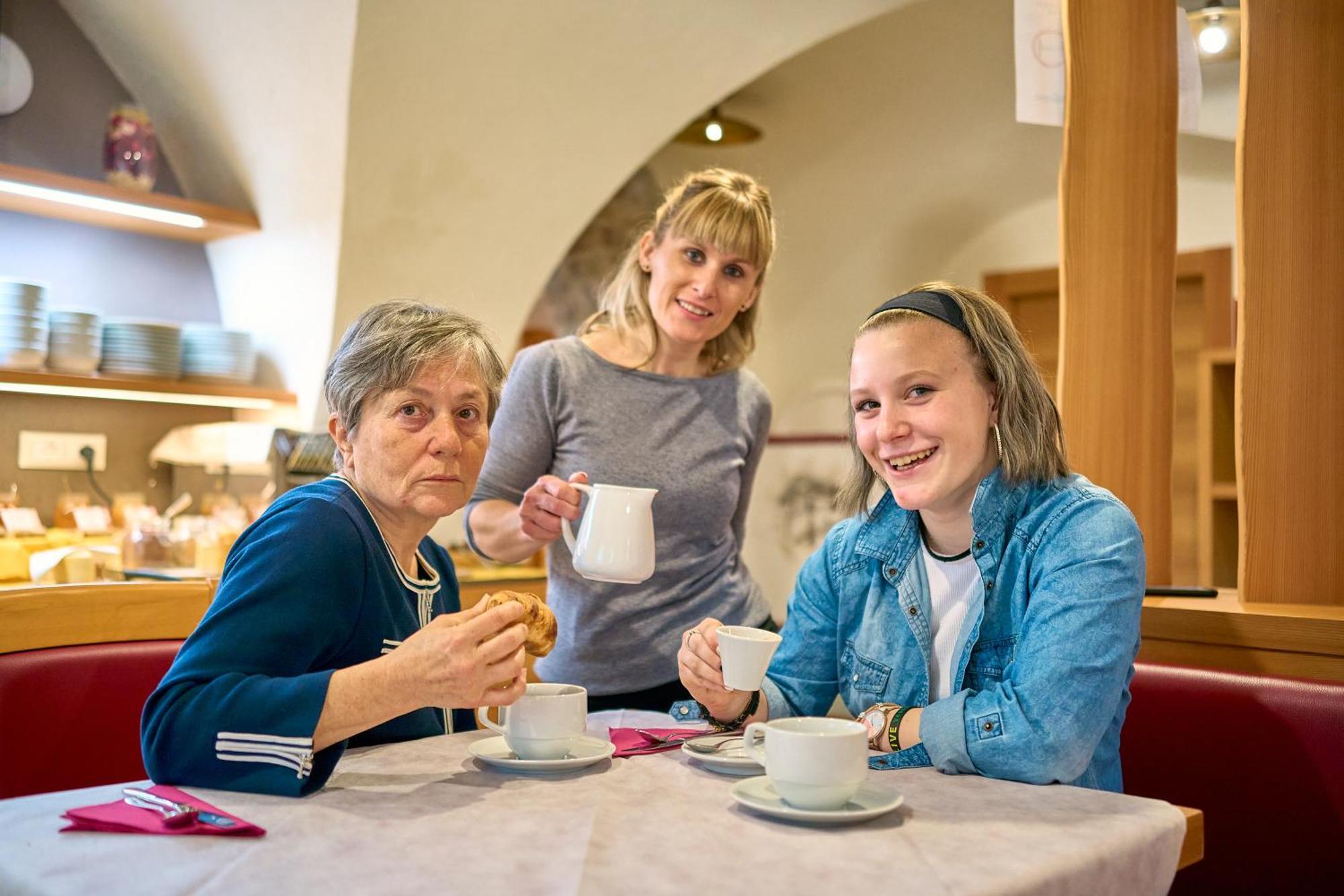 Dolcevita Ambiez B&B San Lorenzo Dorsino Eksteriør bilde